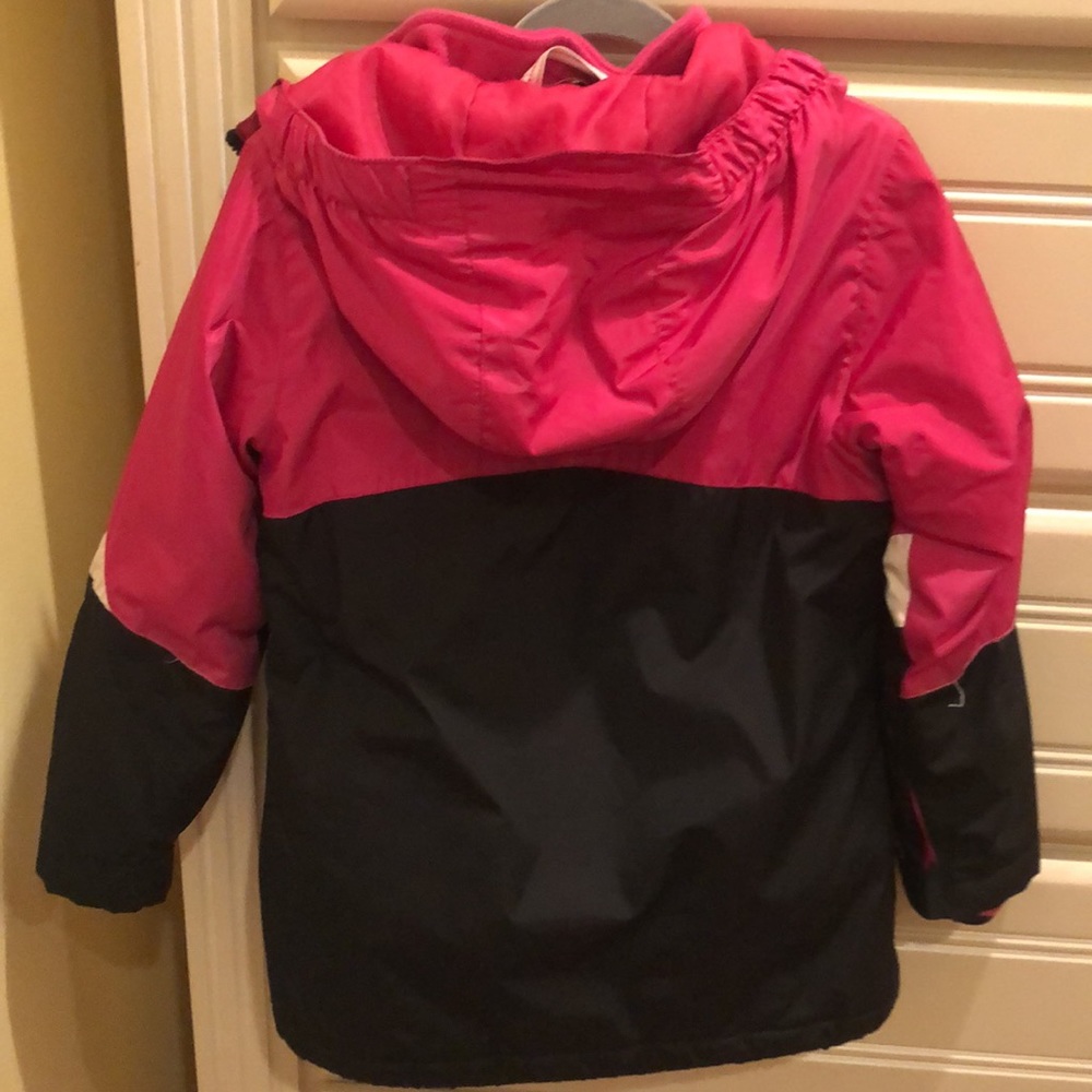 Girl’s Winter Jacket - Picture 7 of 9